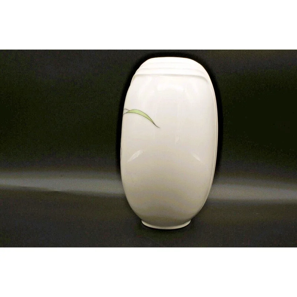 Lily Vase Japan Yamaji Floral 1980s Art Deco Revival 7.25 inch Porcelain Vintage